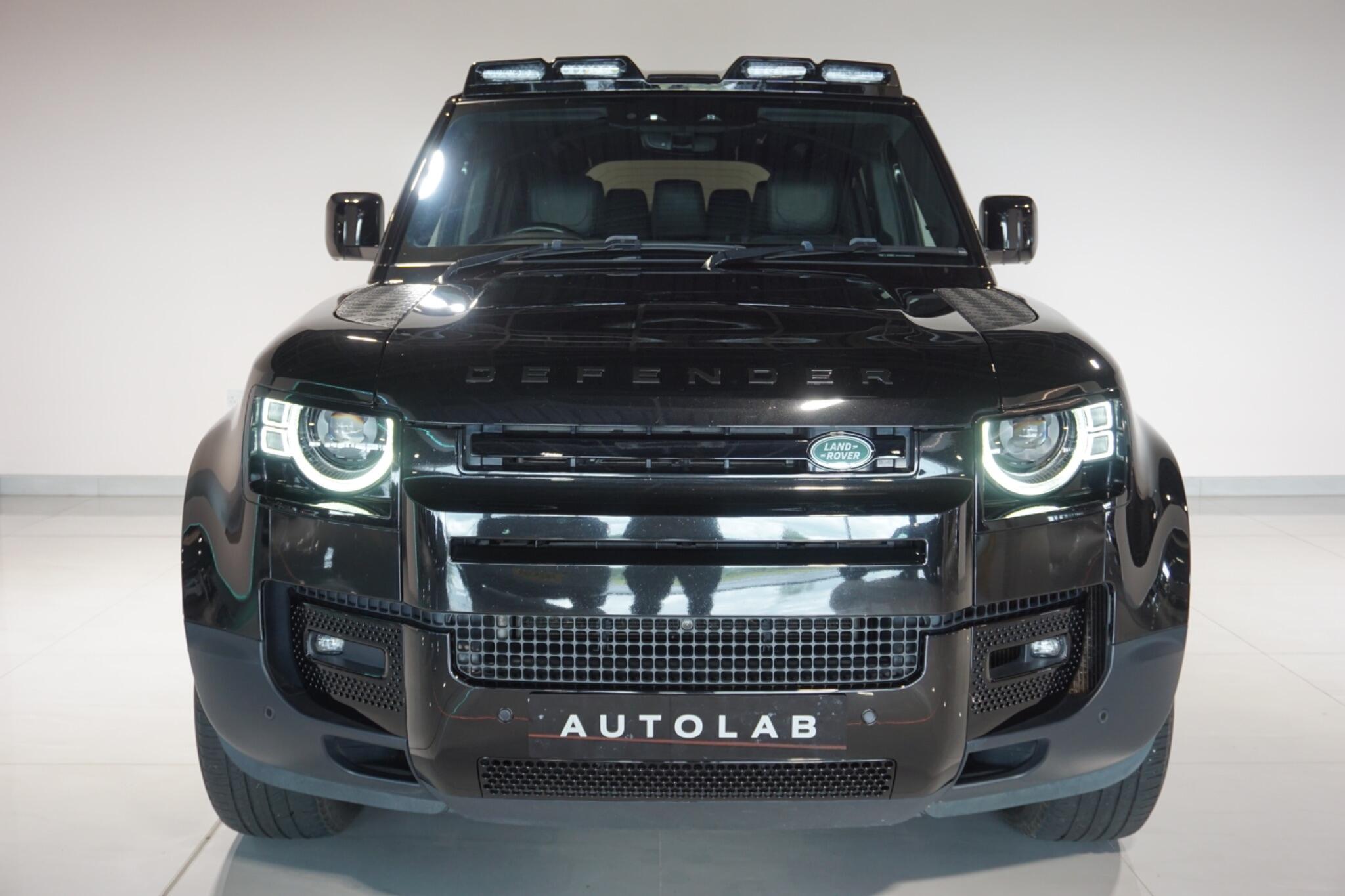 Land Rover Defender 110 3.0 D300 MHEV HSE SUV 5dr Diesel Auto 4WD Euro 6 (s/s) (300 ps)
